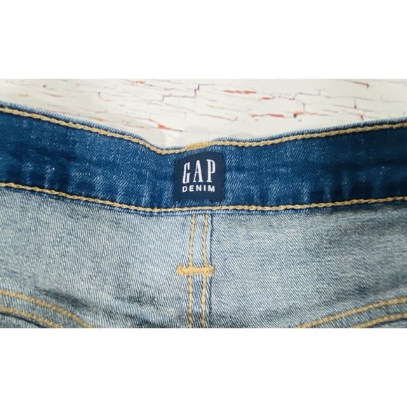 Gap Denim Jean Shorts Medium Wash Cut Off Distressed Size 31 Inseam 3” - Picture 3 of 9